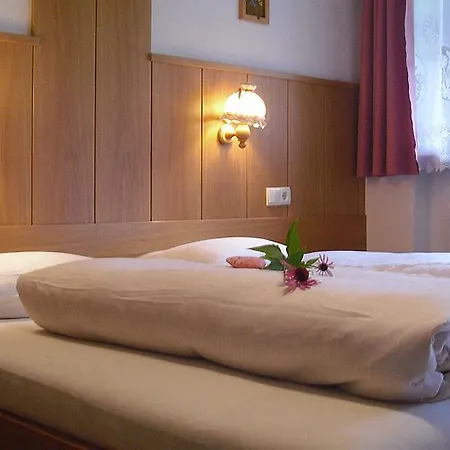 Pension Neuhaushof Sankt Jakob im Ahrntal Exterior foto